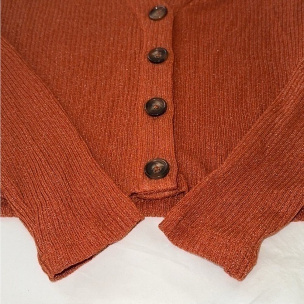 Privacy‎ Please Nadia Rust Metallic Shimmer Button Down Cardigan Size Medium - Picture 8 of 12